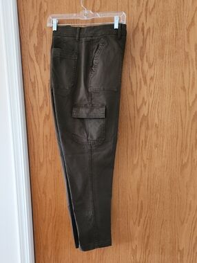 Talbots Olive Cargo Pants with Utility Pockets NWOT